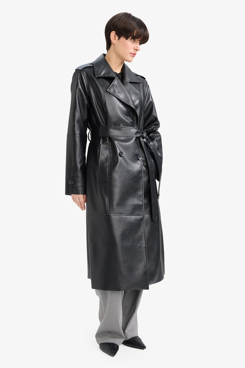 DeFacto Black Woman Regular Fit Faux Leather Trenchcoat Casual - Image 1